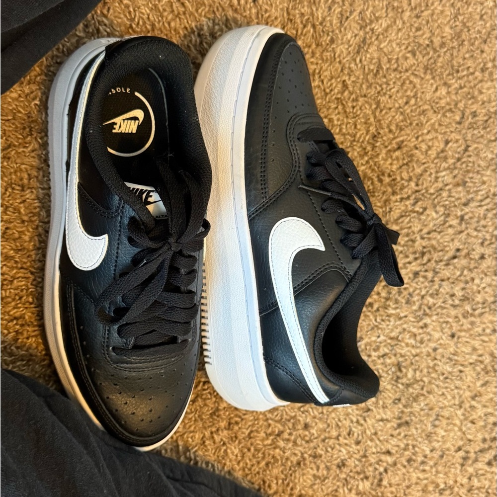 Nike Black and White Sneakers